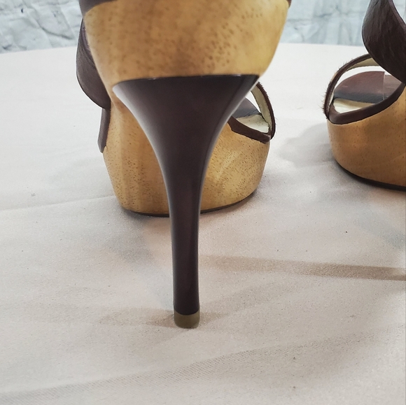 Michael Kors Dressy Sandal - Picture 4 of 9